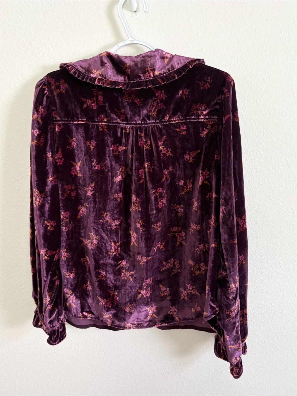 Pilcro by Anthropologie The Keira Collared Button Front Blouse Velvet Size L - Picture 7 of 8
